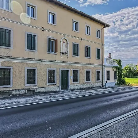 Silvestri Apartment